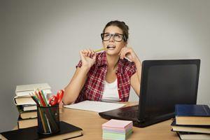 Fixer son tarif : temps, charges, marché 1 Grille tarifaire freelance : temps, charges, devis