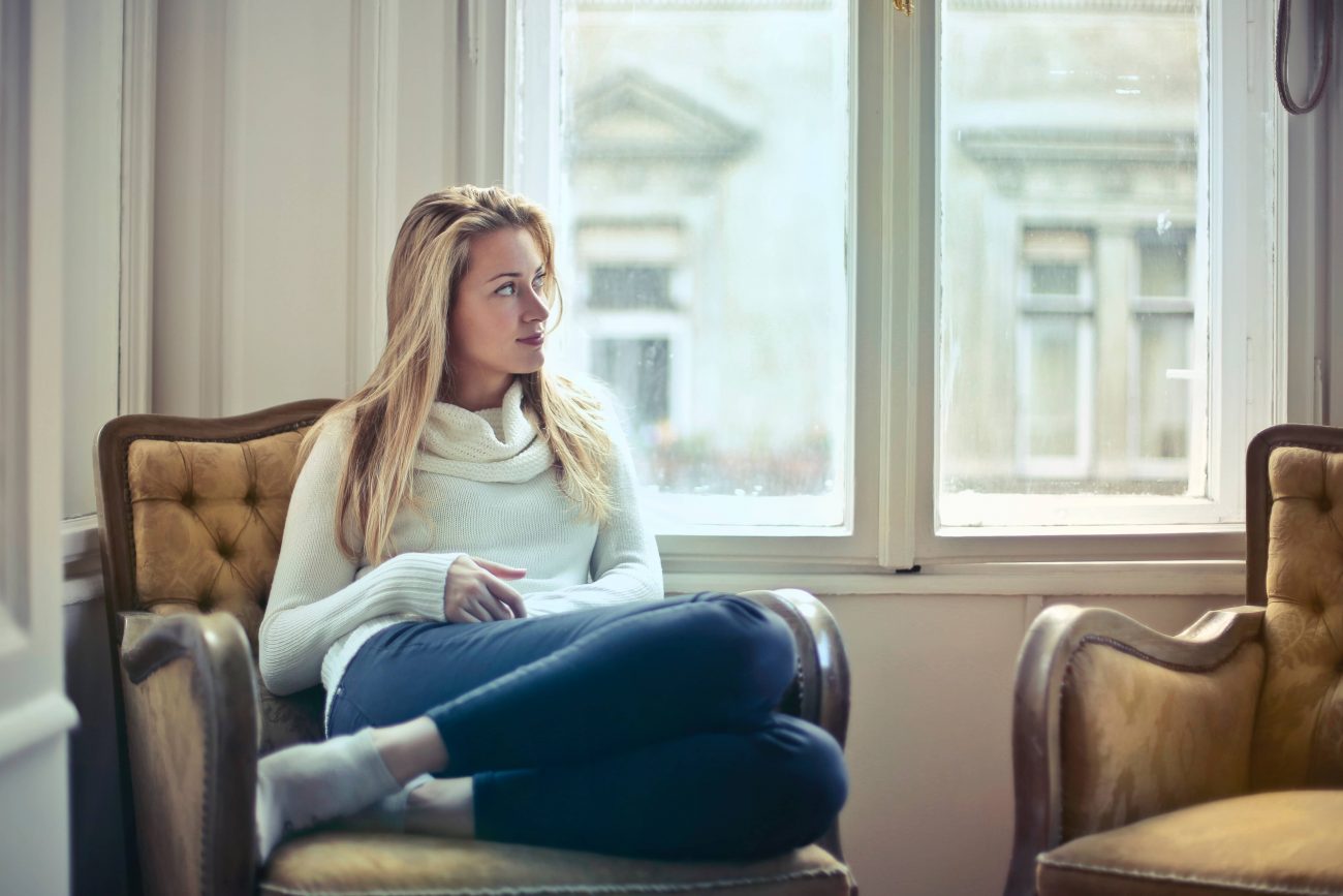 femme personne au foyer maison